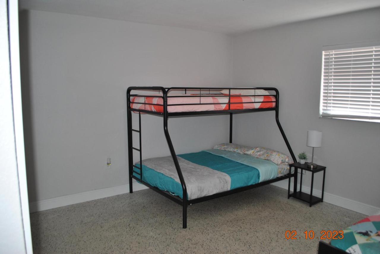 Sleeps 8, Havana Nights In Miami Apartman Kültér fotó