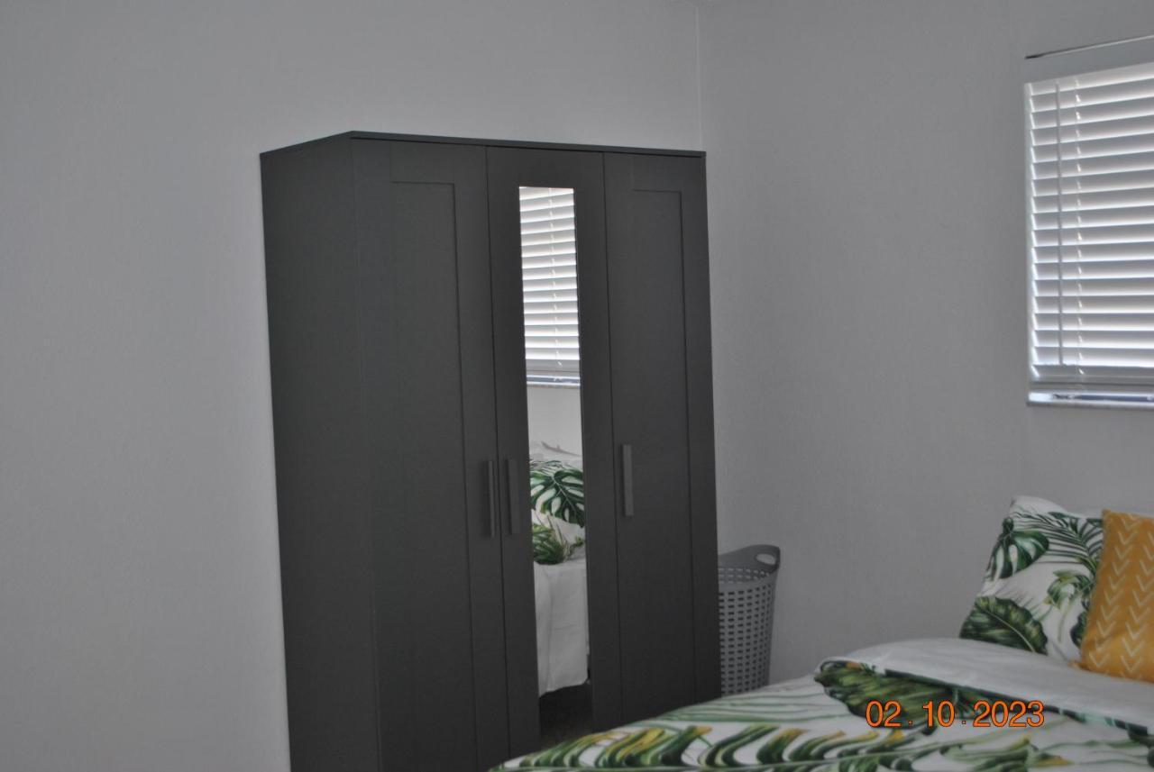Sleeps 8, Havana Nights In Miami Apartman Kültér fotó