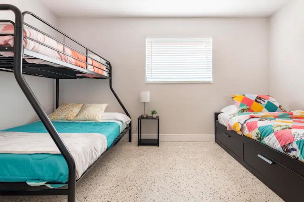 Sleeps 8, Havana Nights In Miami Apartman Kültér fotó